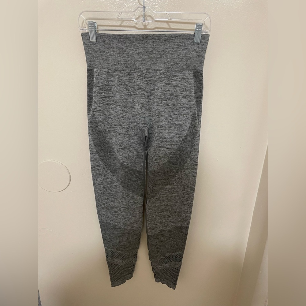 ✨Women’s Victoria Secret PINK Leggings Size M